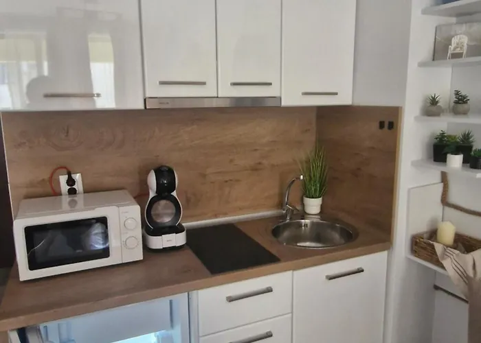 студио в затворен комплекс * Sozopol