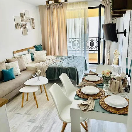 Apartament Life *