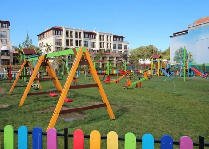 студио в затворен комплекс * Sozopol